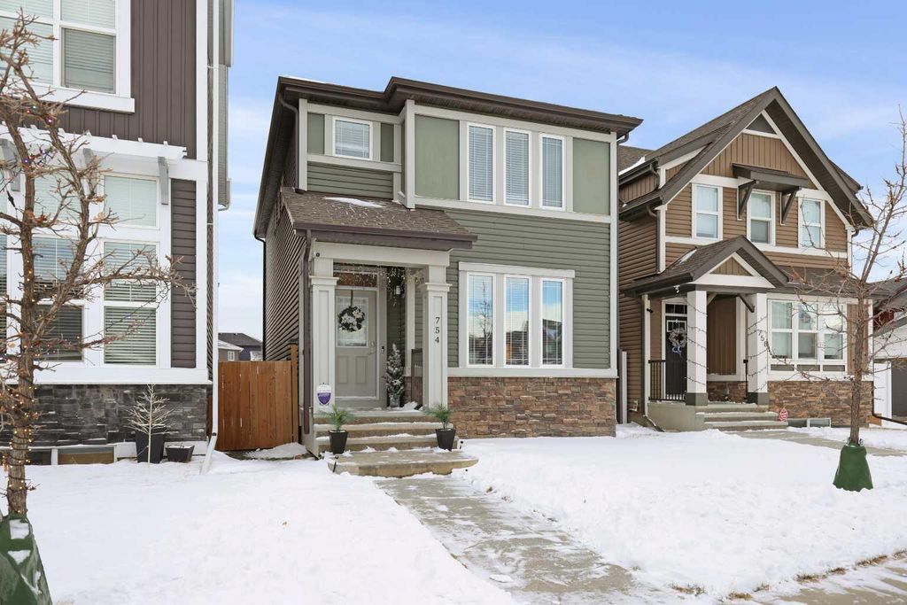 Photo of 754 Belmont Drive SW, Calgary, AB T2X 4H4 (MLS # A2275855)