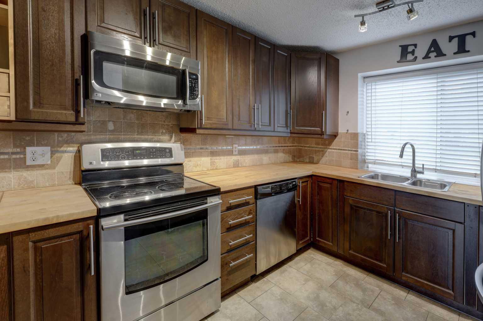 40 Georgian Villas NE