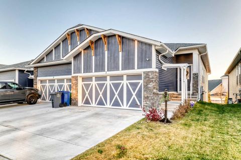 7 wolf Crescent N Okotoks AB T1S 5V1