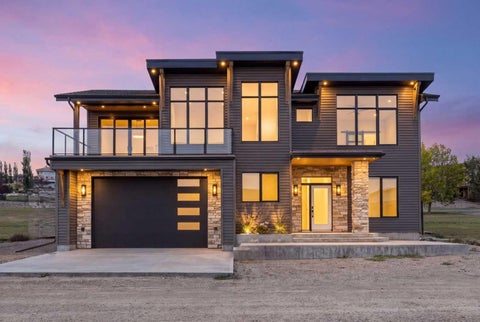 Photo of 467 Sunset Drive, Rural Vulcan County, AB T0B 2R0 (MLS # A2339959)