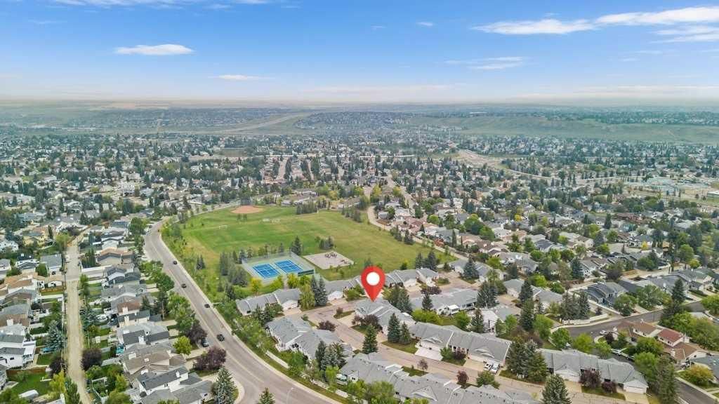 Photo of 52 Macewan Park Heights NW, Calgary, AB T3K 3W7 (MLS # A2287229)