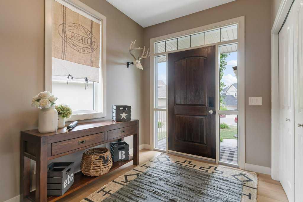 84 Panatella Manor NW