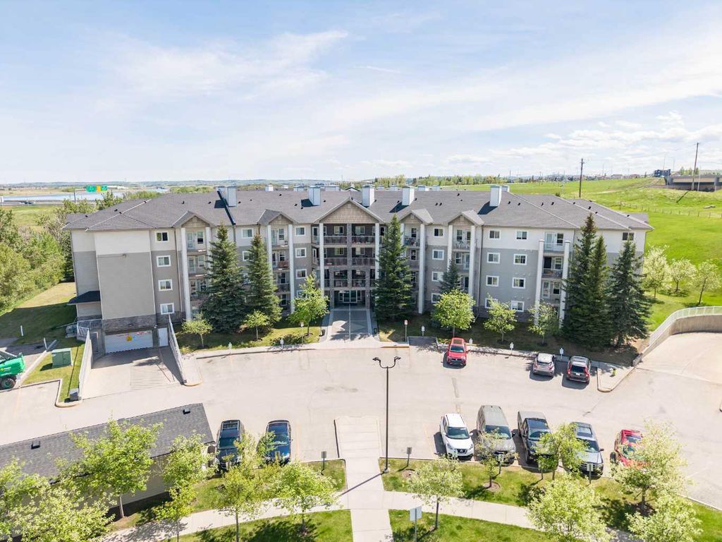 Photo of 5000 Somervale Court SW #415, Calgary, AB T2Y 4M1 (MLS # A2314542)