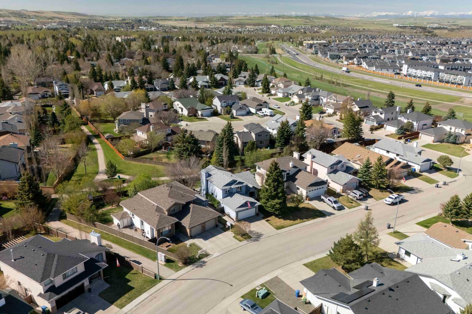 76 Sunset Crescent
