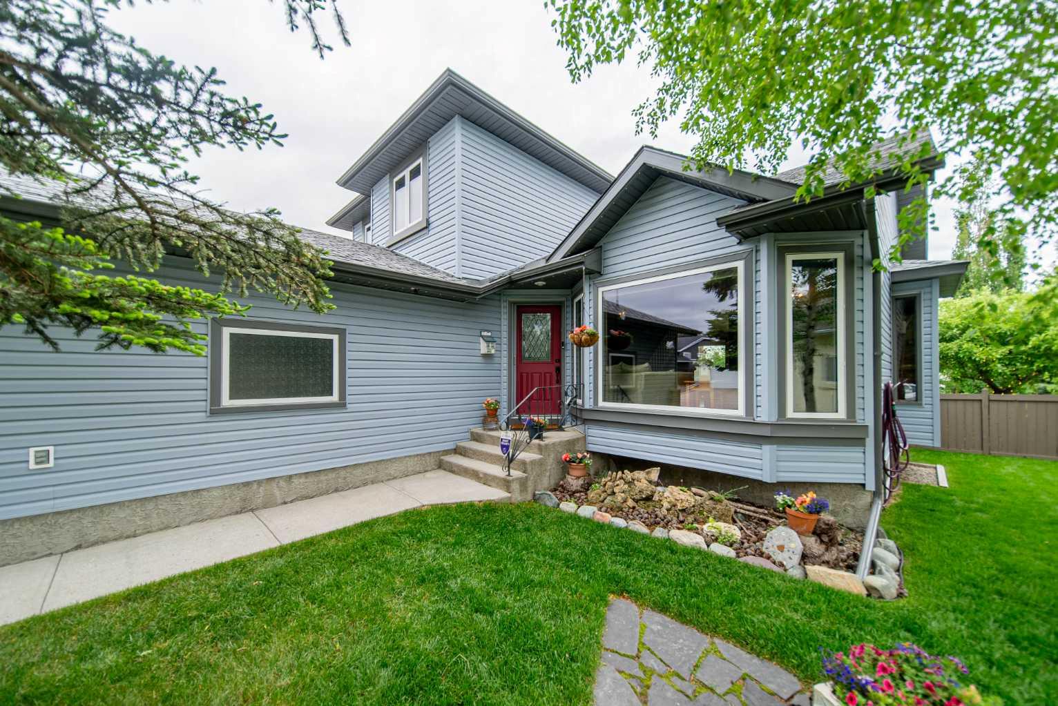 76 Sunset Crescent