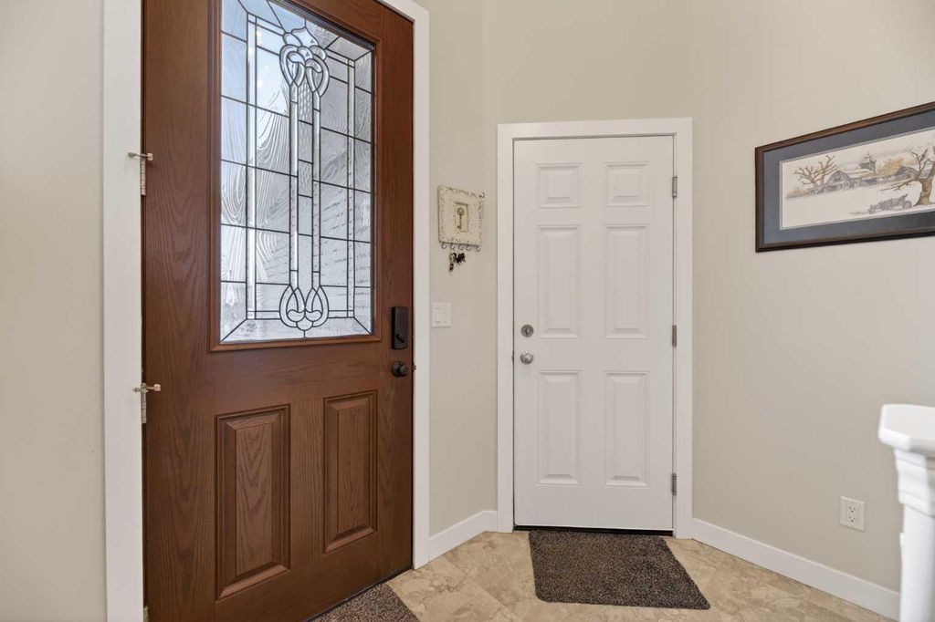 Photo of 50 Deer Coulee Drive, Didsbury, AB T0M 0W0 (MLS # A2296703)