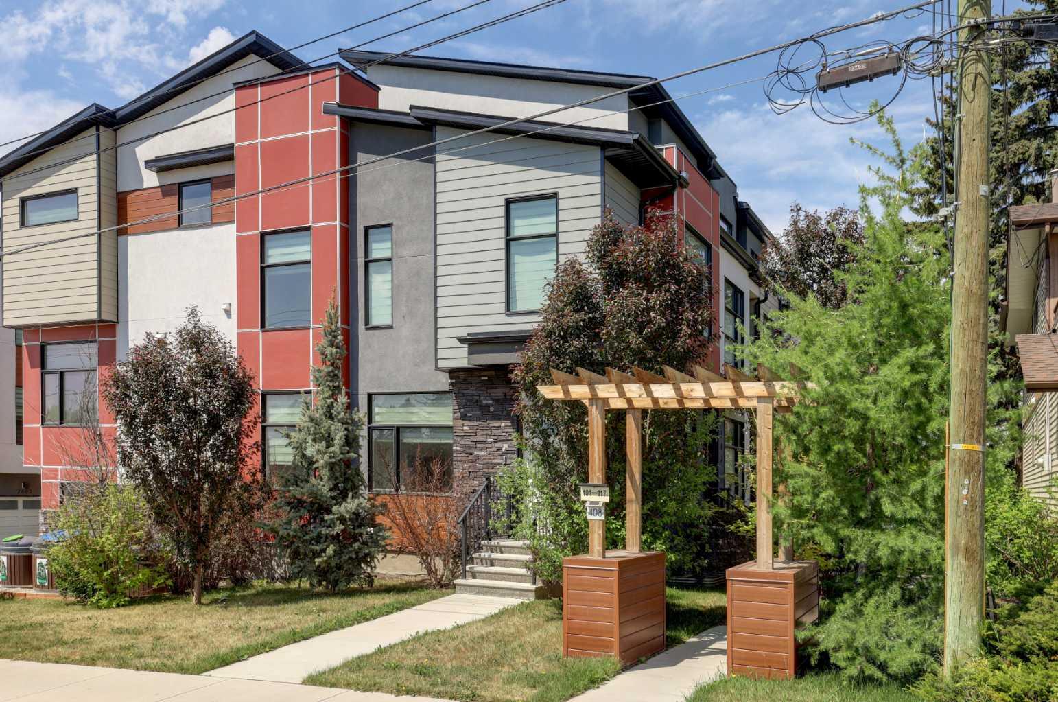 408 27 Avenue NE 111