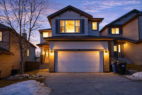 306 Rockyspring Circle NW Calgary AB T3G 6A2