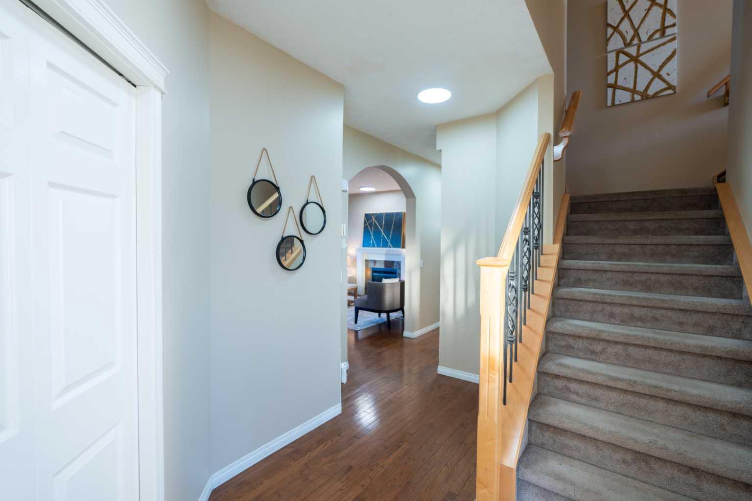 306 Rockyspring Circle NW