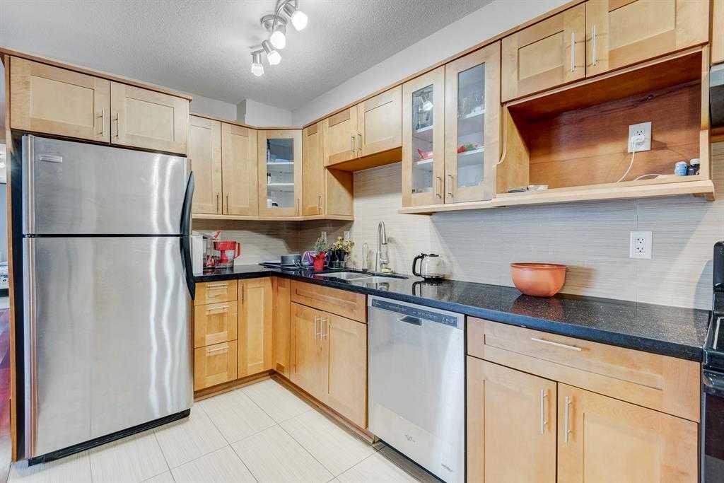 1422 Centre A Street NE 209