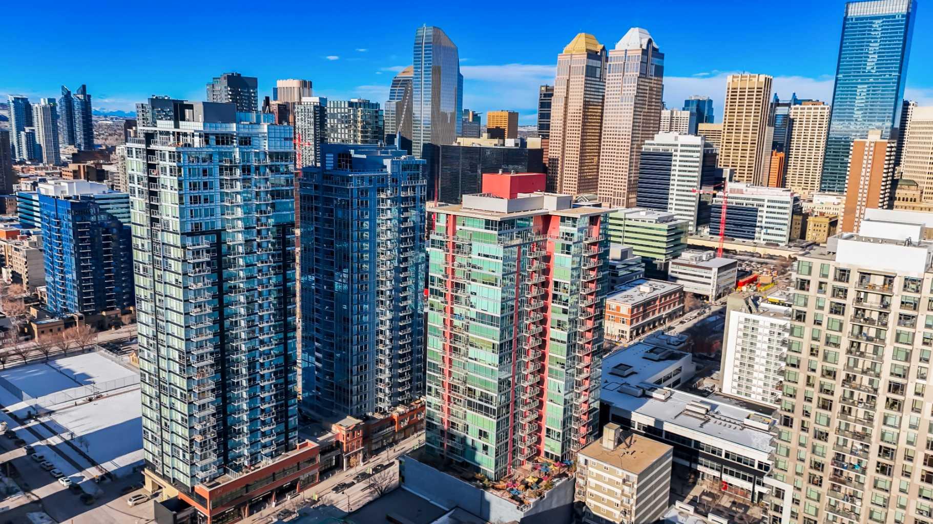 215 13 Avenue SW 2001