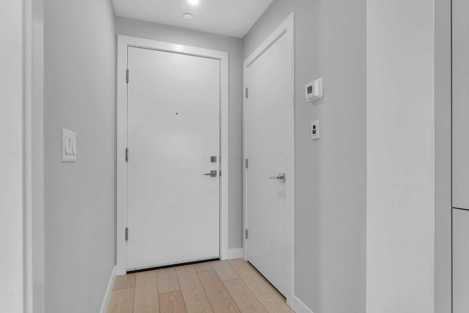 8370 Broadcast Avenue SW 401