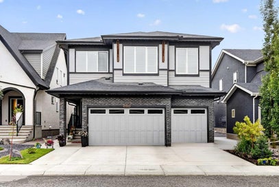 260 Marina Grove SE Calgary AB T3M 3J4