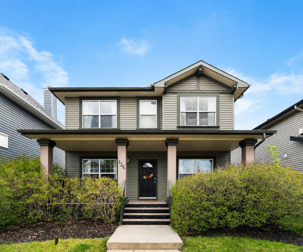 Photo of 136 Prestwick Estate Way SE, Calgary, AB T2Z 3Z2 (MLS # A2312293)