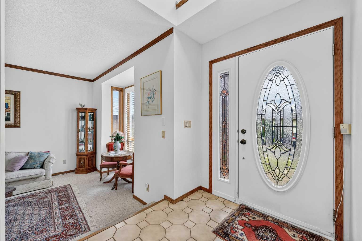 232 Hawkview Manor Circle NW