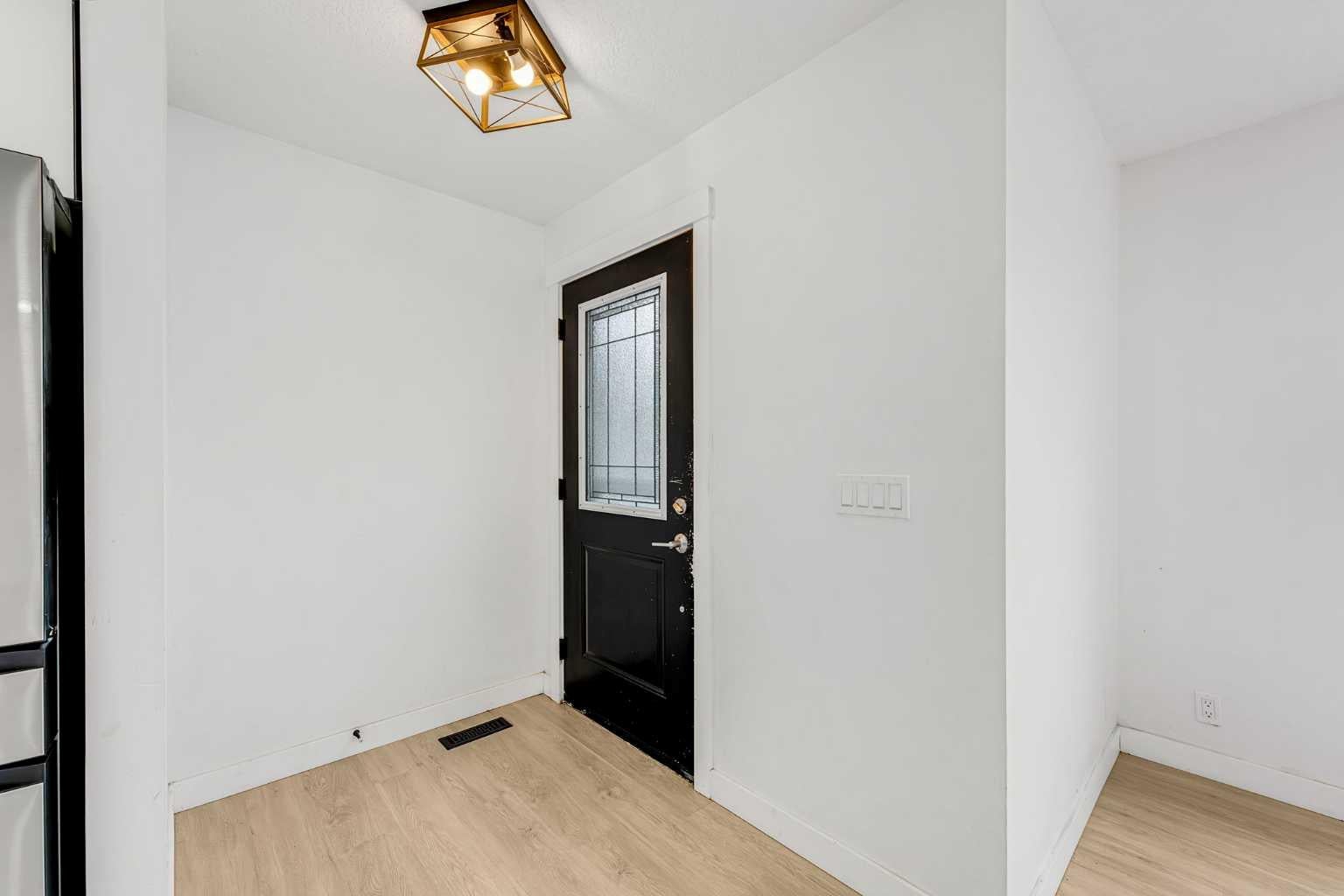 124 Castlebrook Road NE