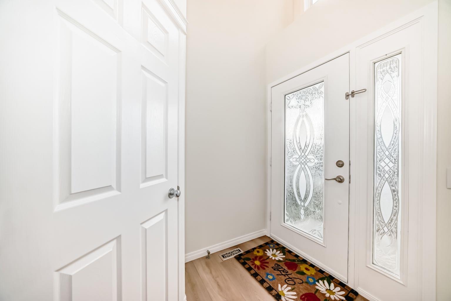 214 Coville Circle NE