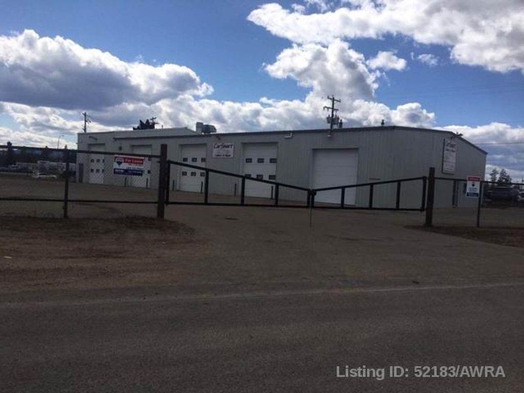 Photo of 3511 35 AVE, Whitecourt, AB (MLS # AWI52183)