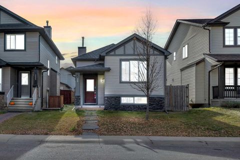 Photo of 231 Saddlebrook Way NE, Calgary, AB T3J 0B5 (MLS # A2266900) Photo of 231 Saddlebrook Way NE, Calgary, AB T3J 0B5 (MLS # A2266900)