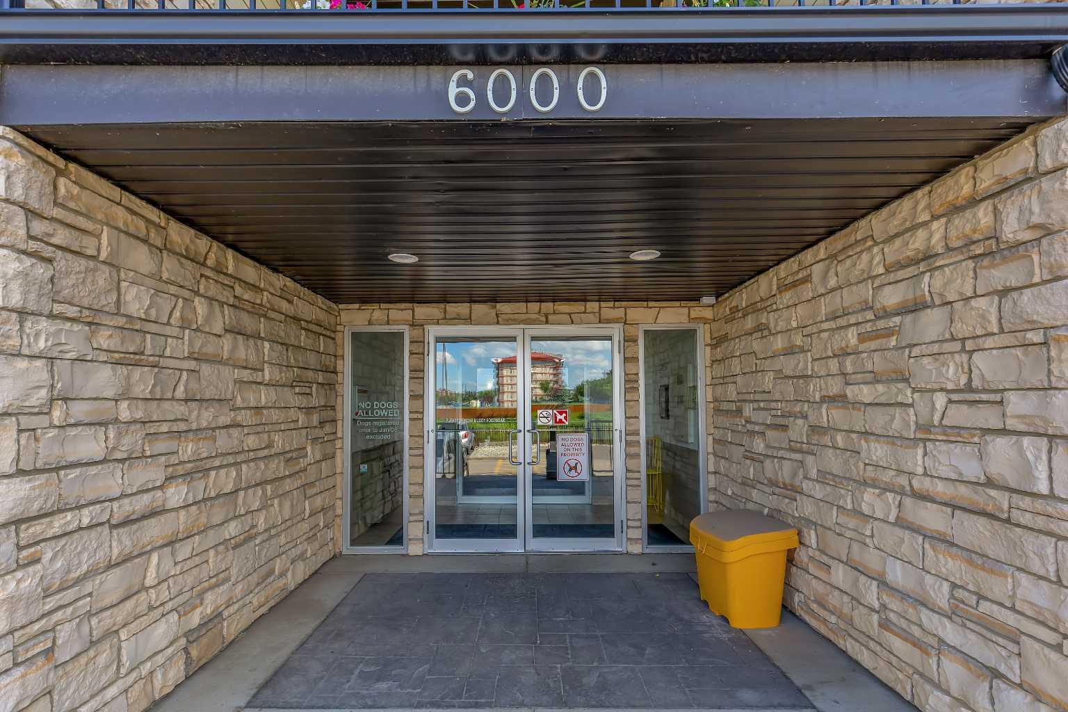 304 Mackenzie Way SW 6307