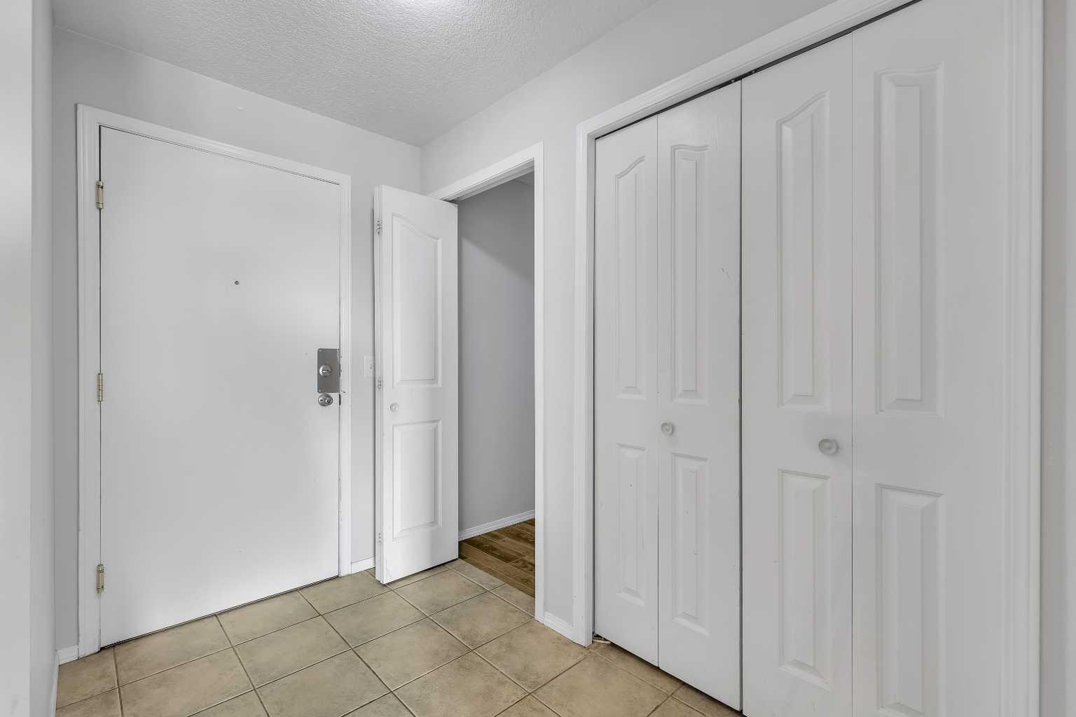 304 Mackenzie Way SW 6307