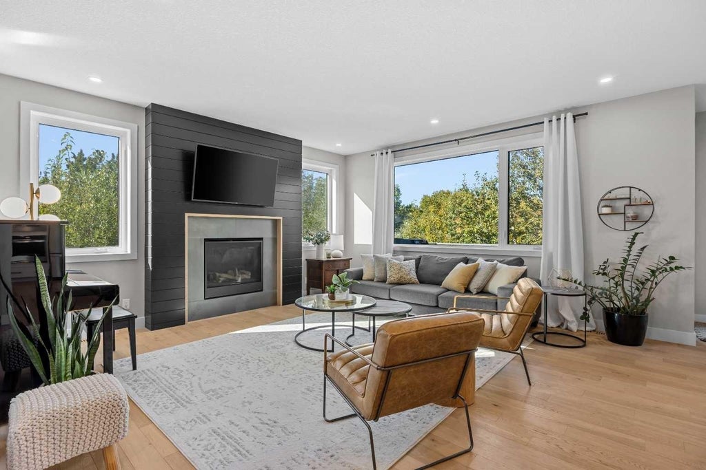 Photo of 45 Rockford Road NW, Calgary, AB T3G 5S8 (MLS # A2344831)