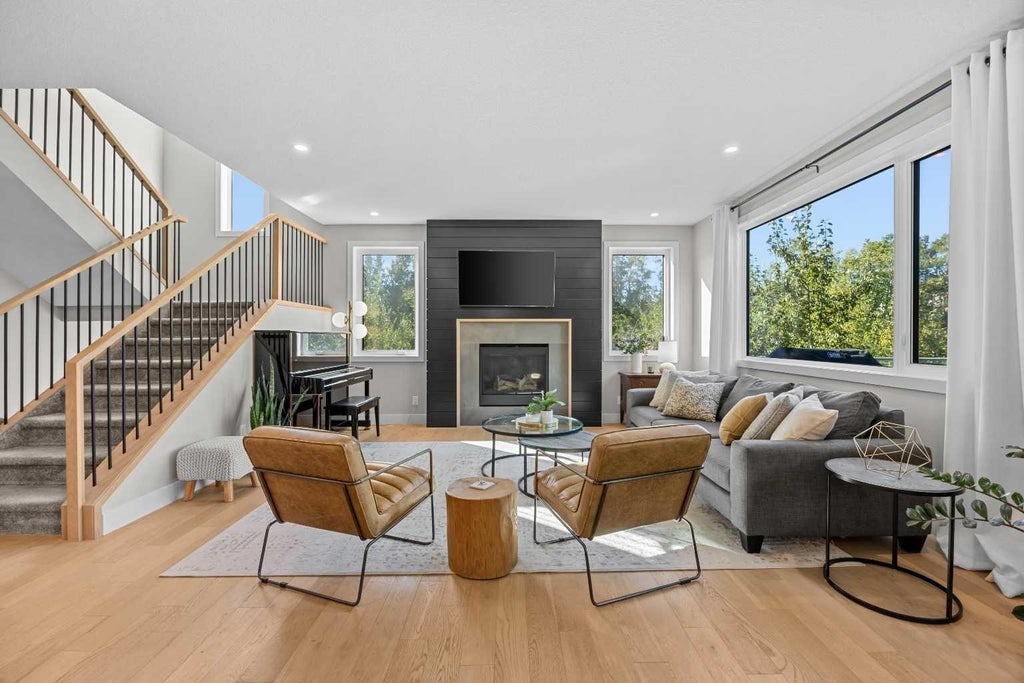 Photo of 45 Rockford Road NW, Calgary, AB T3G 5S8 (MLS # A2344831)