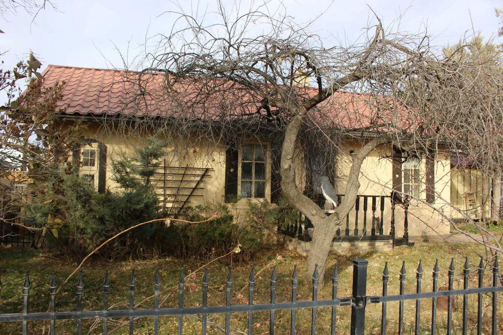 Photo of 118 Jamieson Avenue, Picture Butte, AB T0K 1V0 (MLS # A2282279)