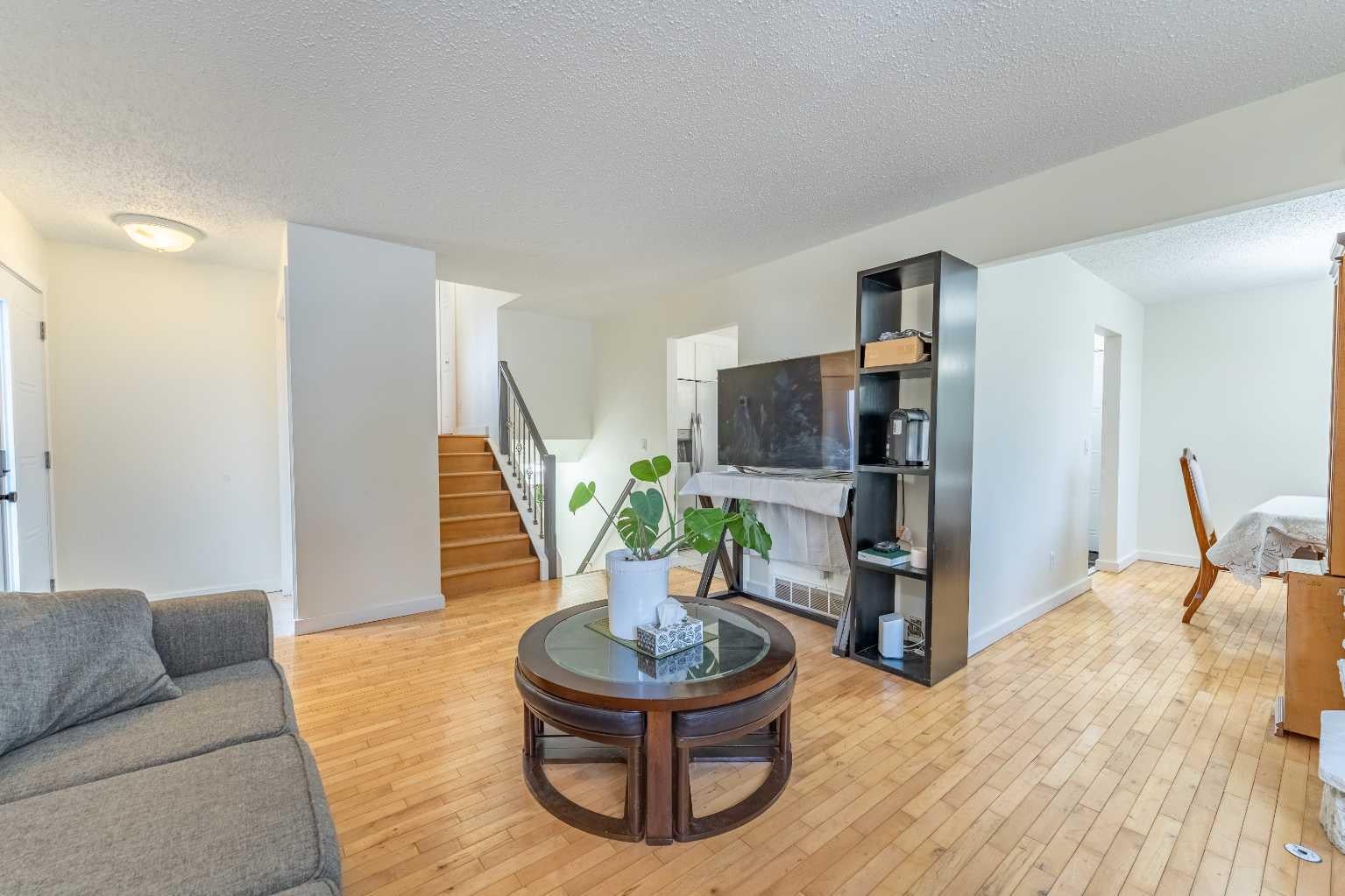 44 Templehill Drive NE