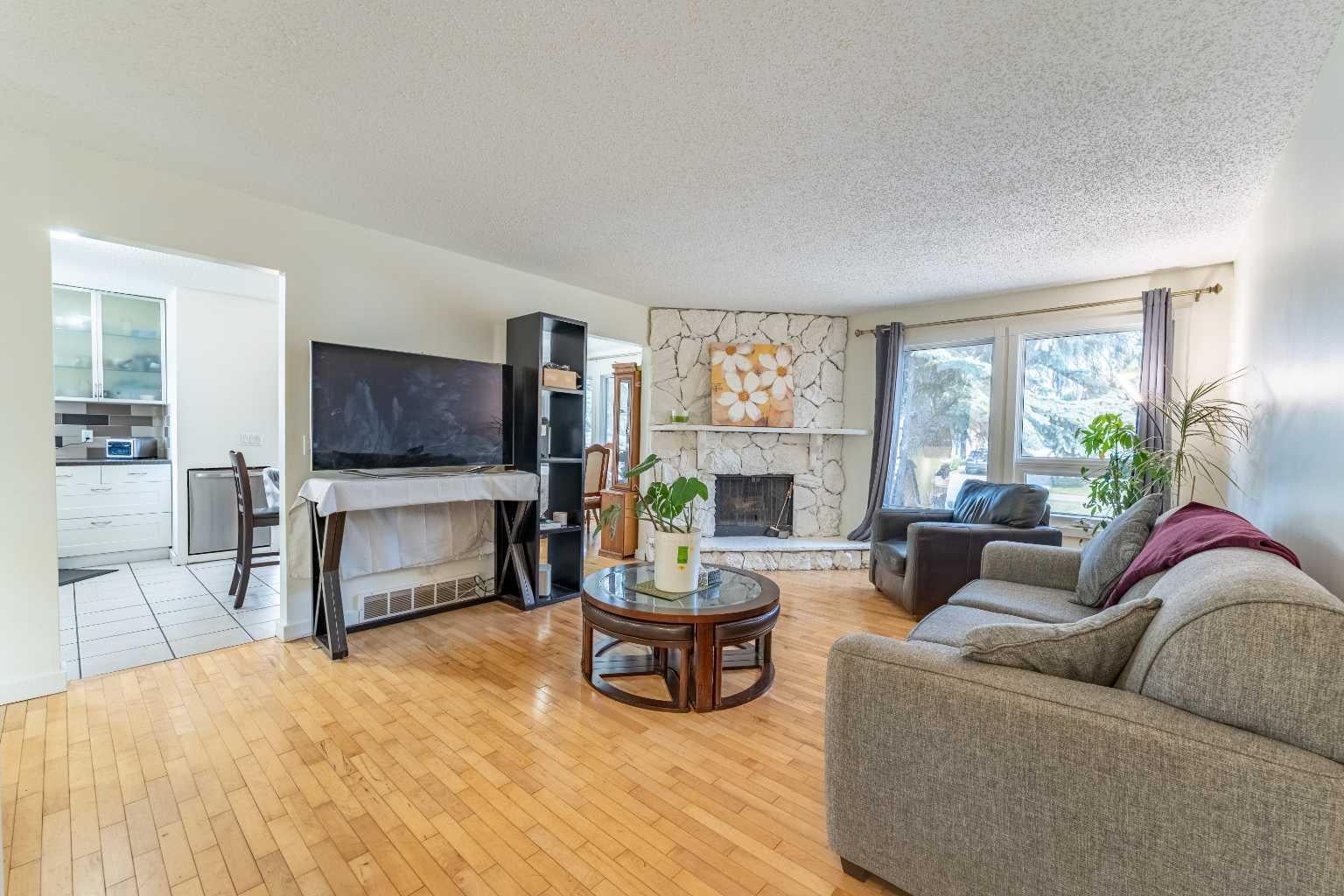 44 Templehill Drive NE