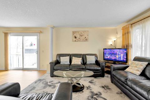 170 Falton Drive NE Calgary AB T3J 1W5