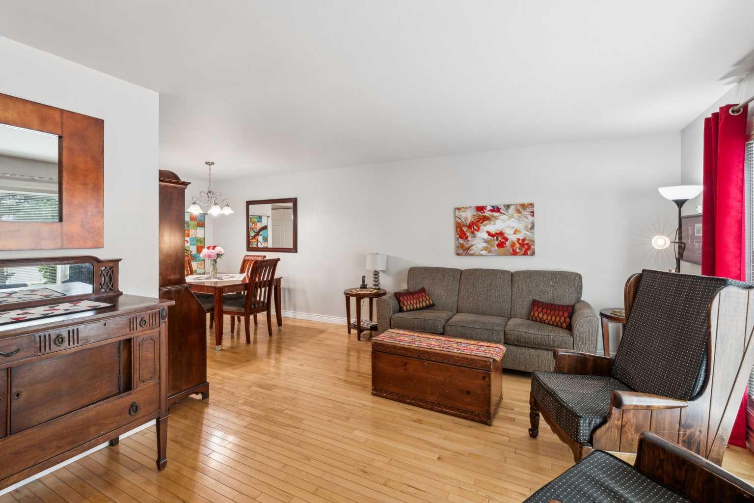 32 Millcrest Way SW