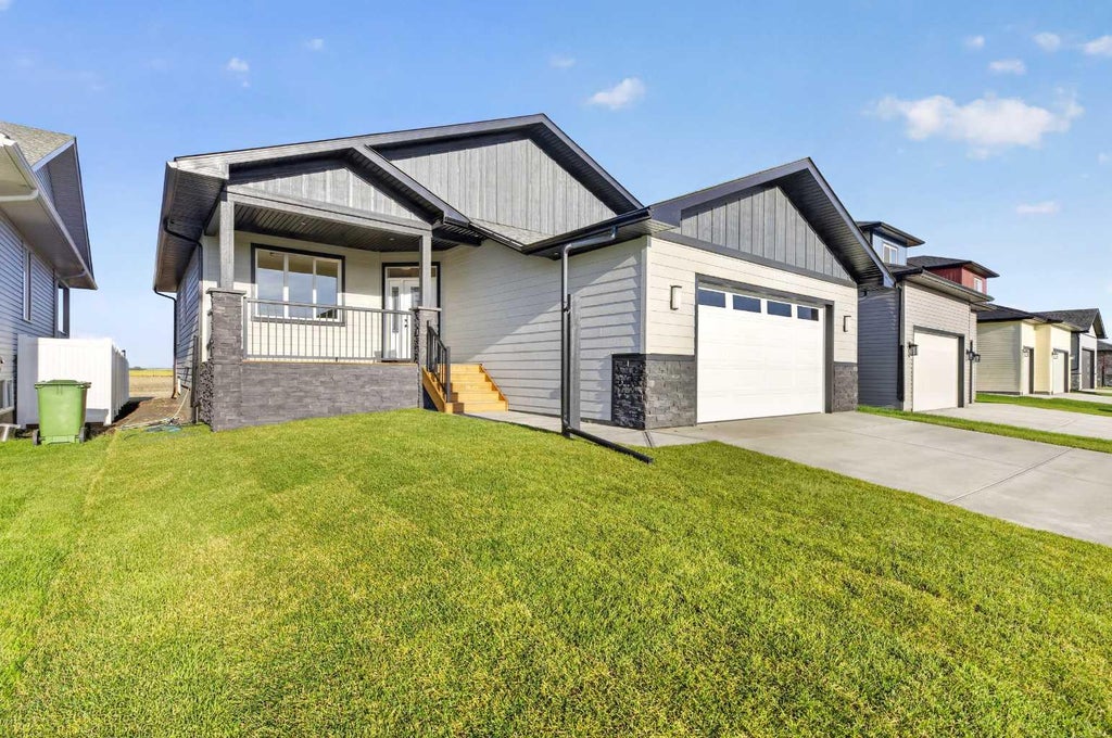 Photo of 3434 Victory Way, Olds, AB T4H 0E4 (MLS # A2340361)