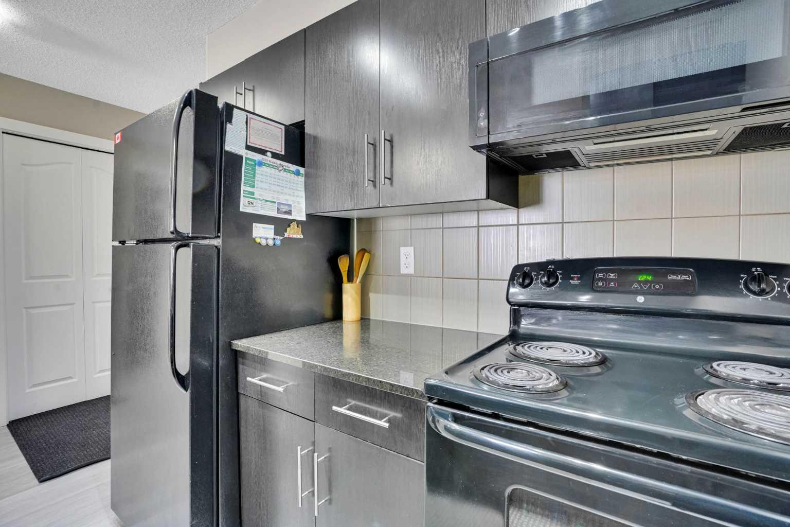 355 Taralake Way NE 213