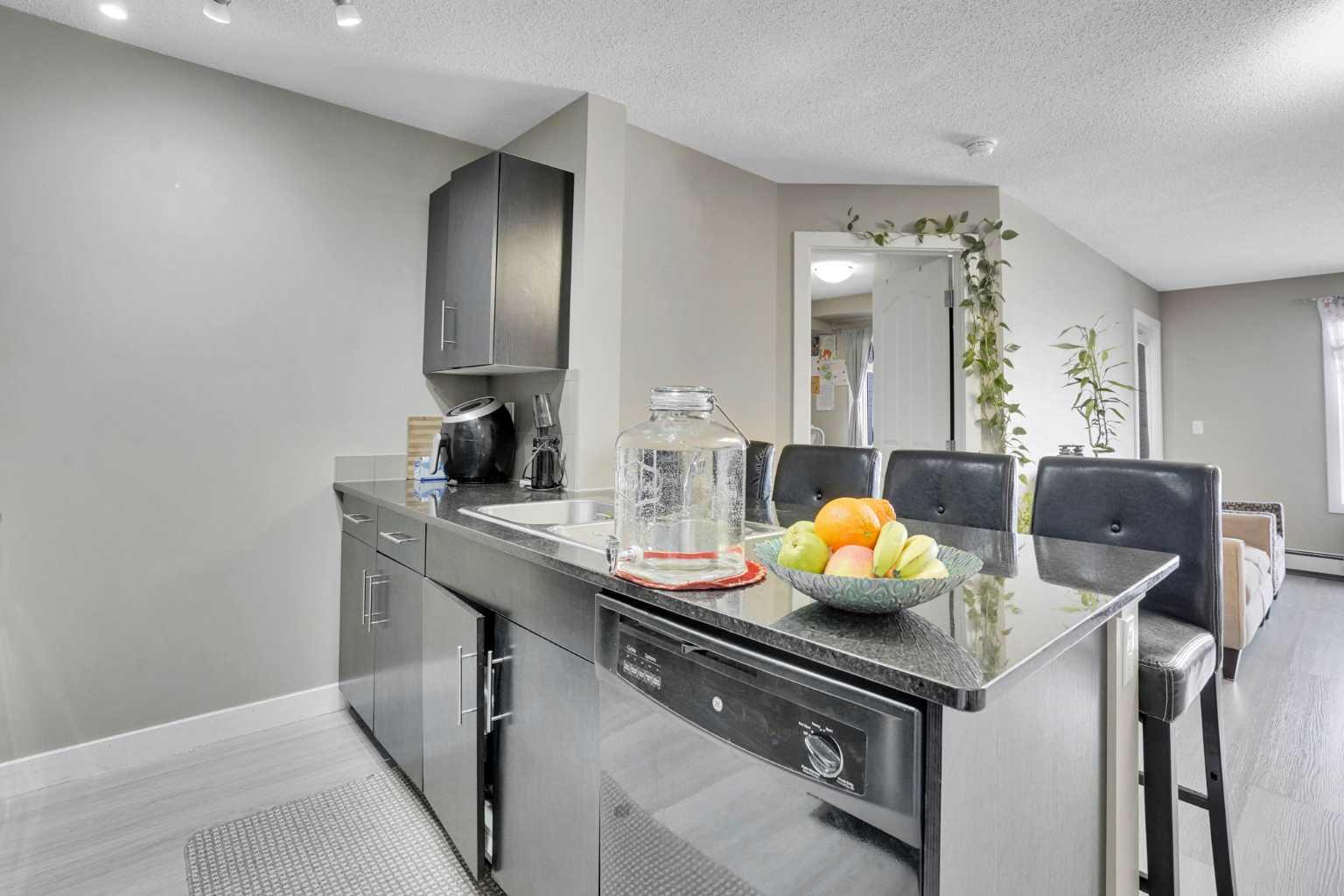 355 Taralake Way NE 213