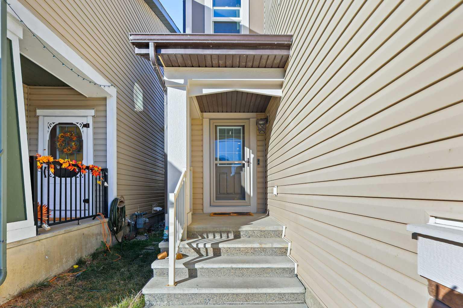 26 Chaparral Valley Common SE