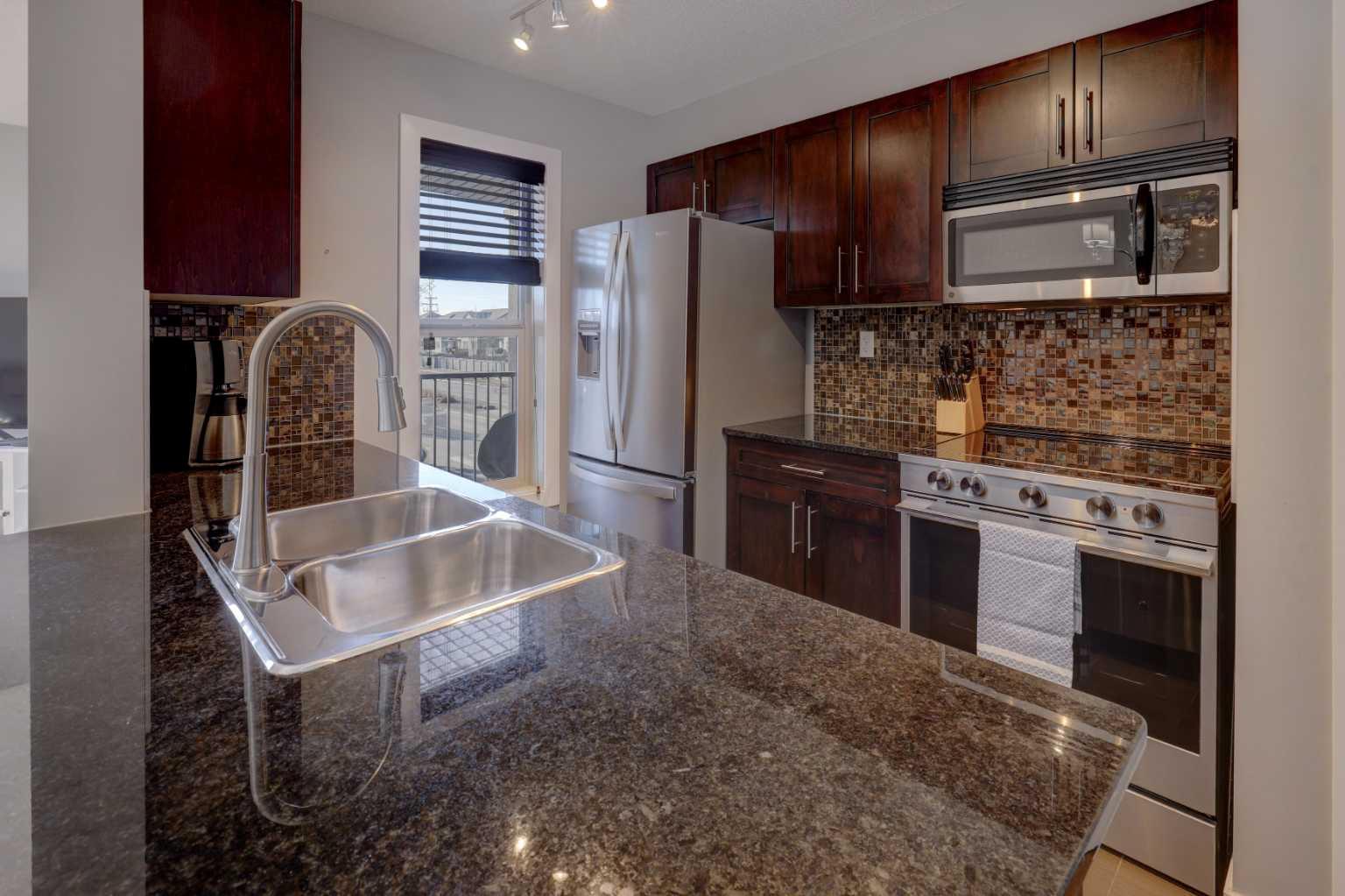 403 Mackenzie Way SW 3301