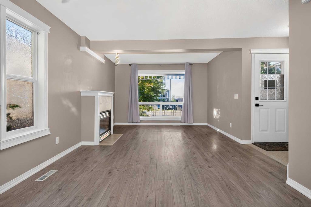 Photo of 2724 16 Avenue SE, Calgary, AB T2A 0M4 (MLS # A2346392)