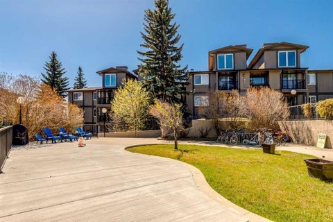 Photo of 6400 Coach Hill Road SW #722, Calgary, AB T3H 1B8 (MLS # A2316065)