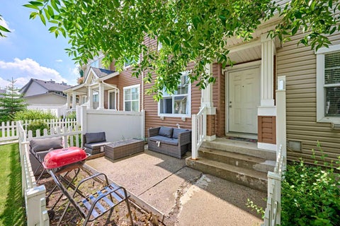 Photo of 225 ELGIN Gardens SE, Calgary, AB T2Z 4T6 (MLS # A2345460)