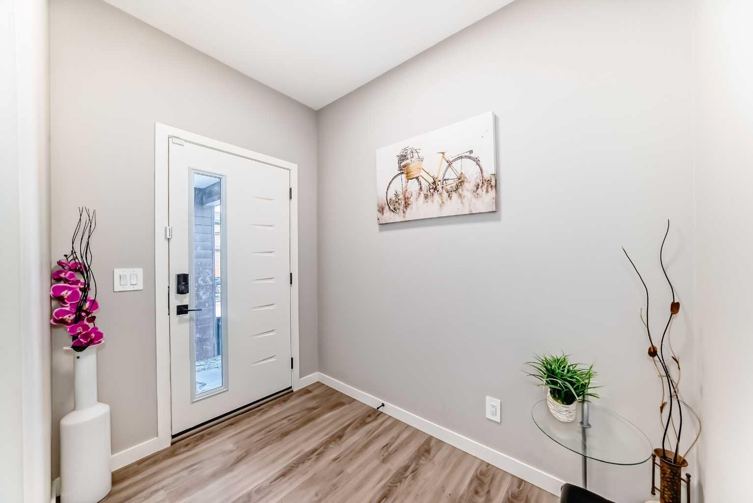 1337 Chinook Gate Green SW