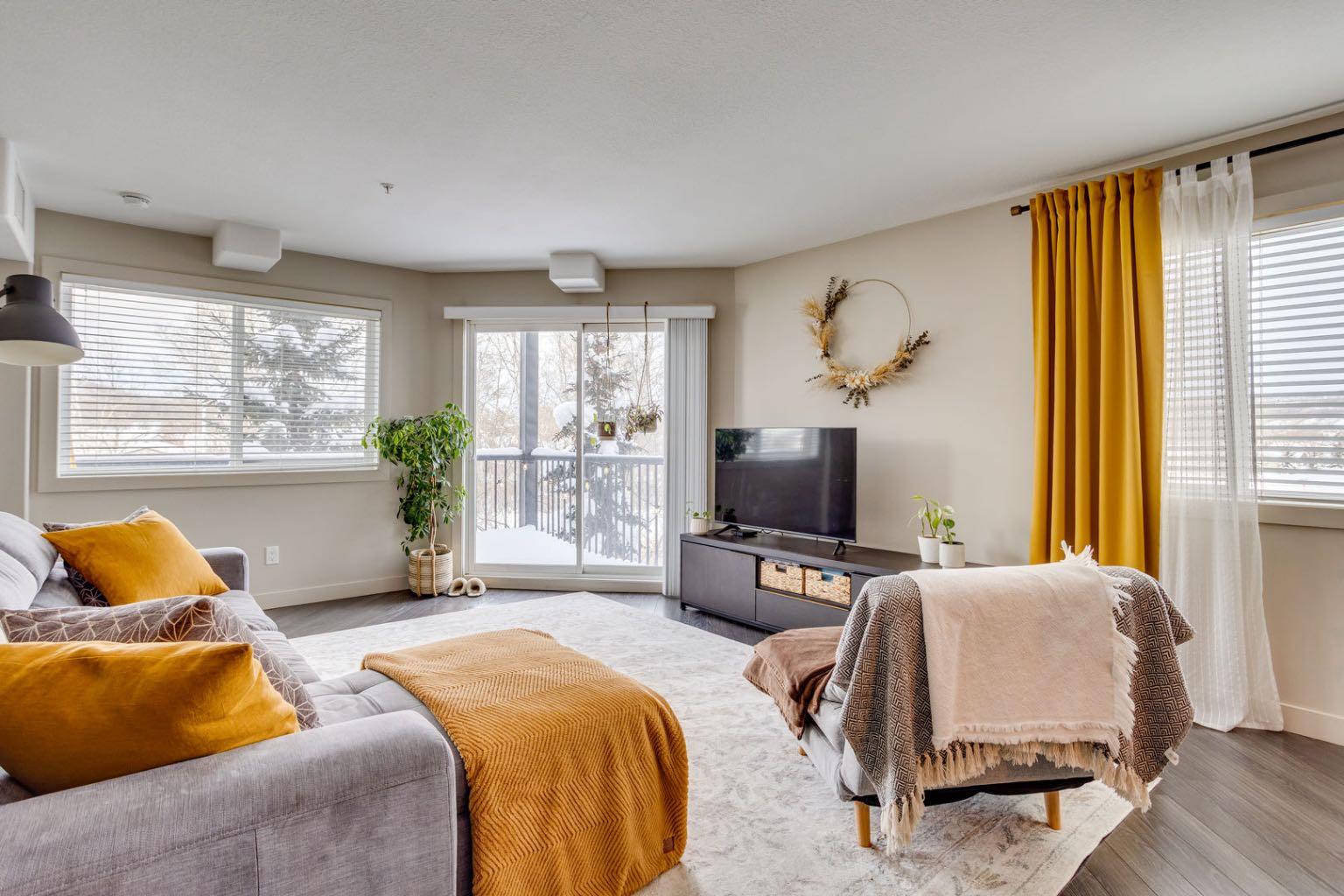 7901 King Street 1221