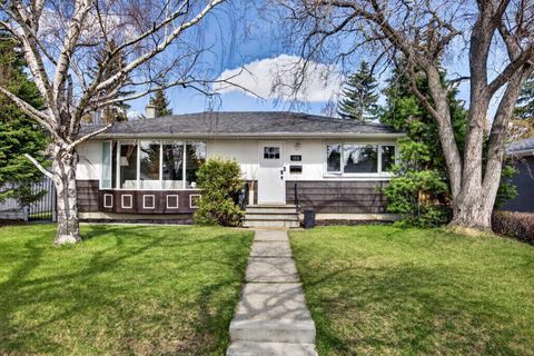 Photo of 1232 40 Avenue NW, Calgary, AB T2K 0G4 (MLS # A2306826)