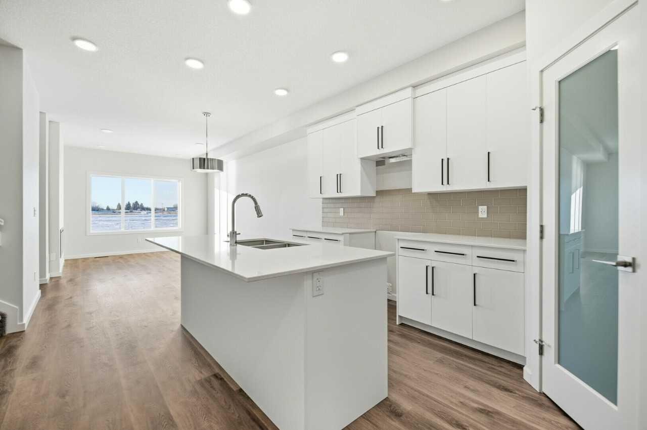 147 Lincoln Crescent