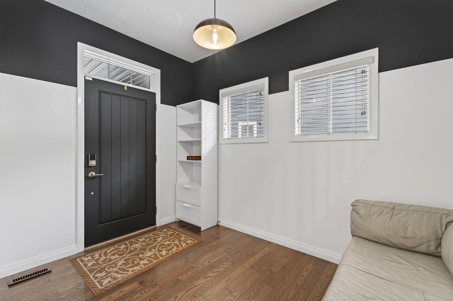 105 Riviera Crescent