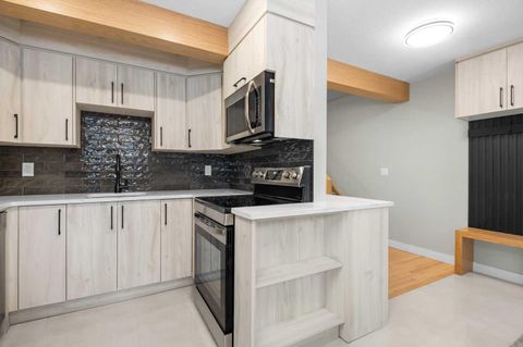 Photo of 5520 1 Avenue SE #5, Calgary, AB T2A 5Z6 (MLS # A2273865)