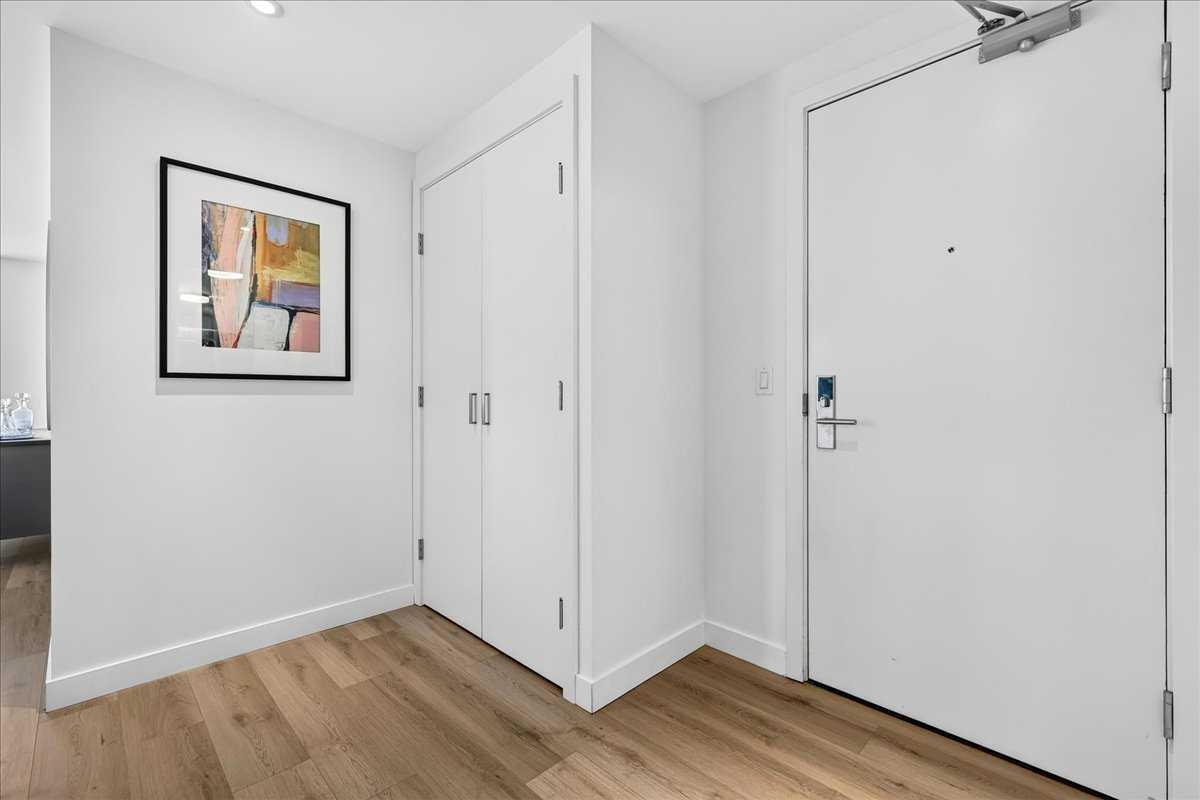1501 6 Street 1305