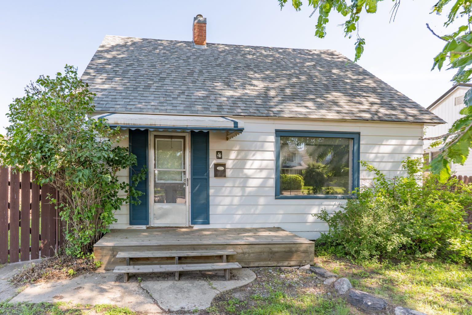 4 8 Street SE
