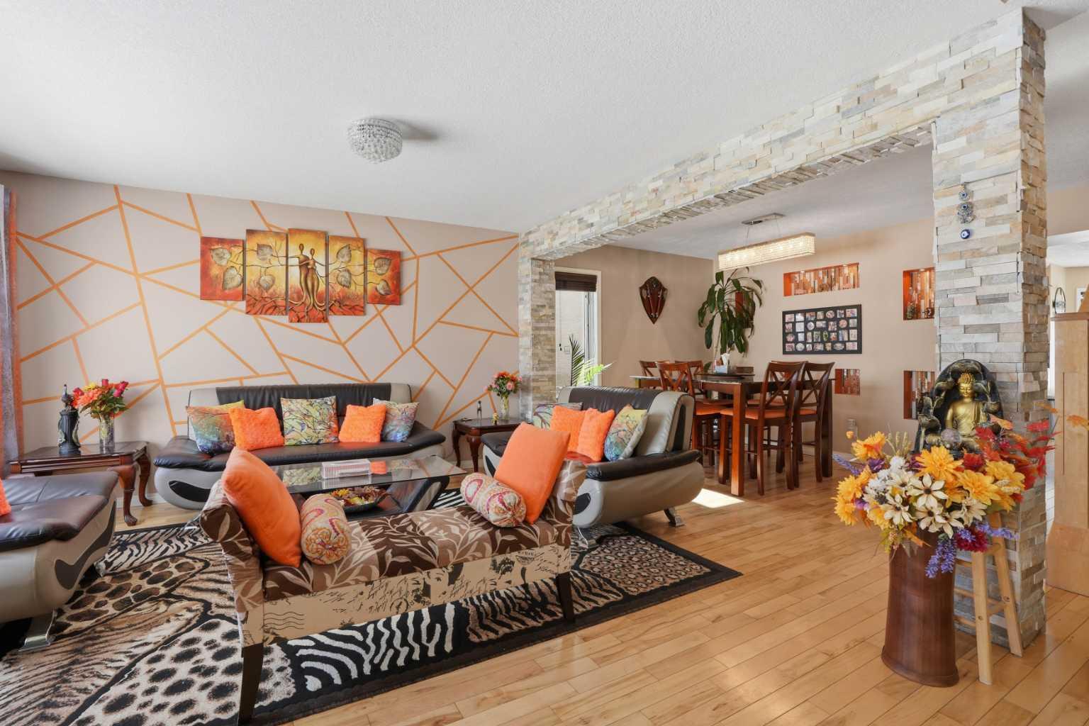 5221 Coral Shores Drive NE