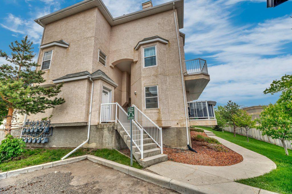 50 Westland Road 300
